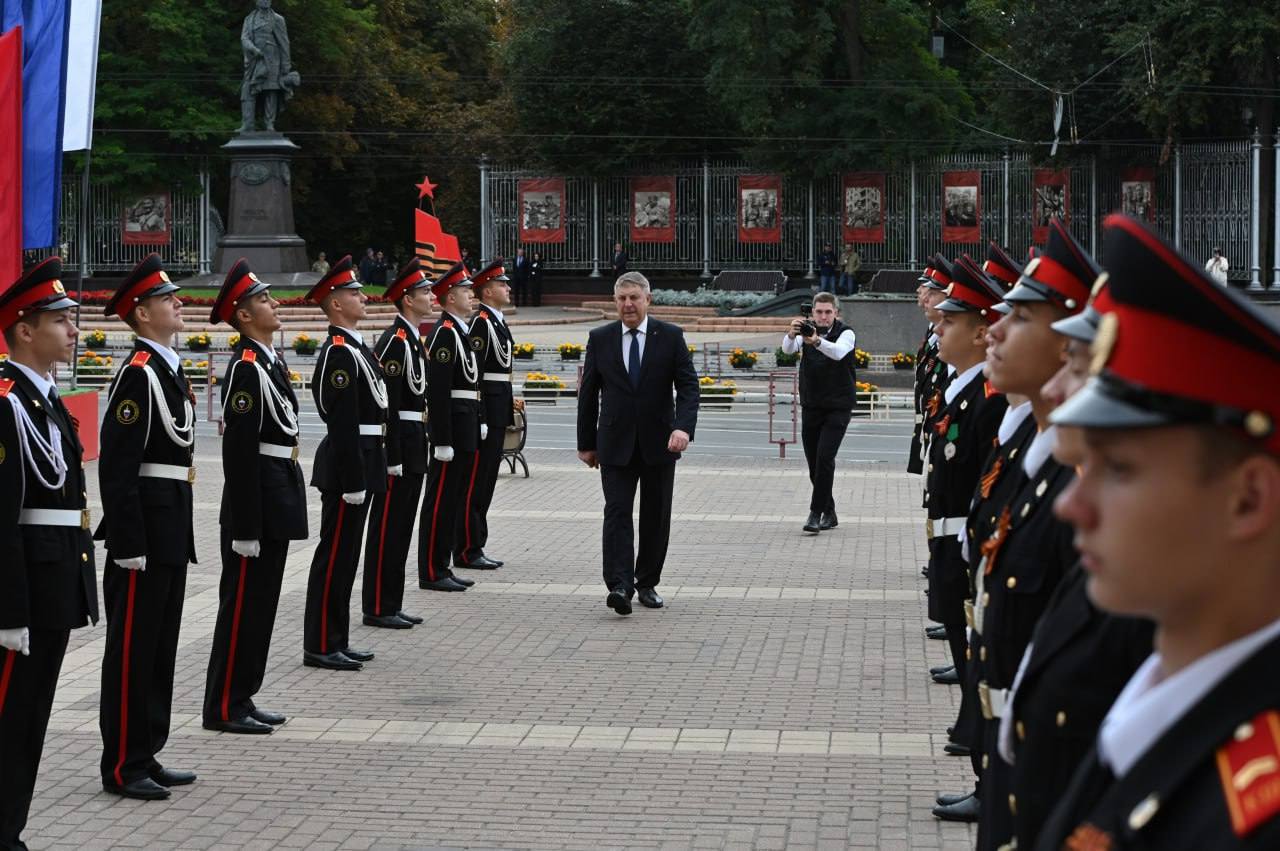 Знаковое событие для региона: инаугурация губернатора Брянской области глазами команды АНО развития личности «ЮниорКод»