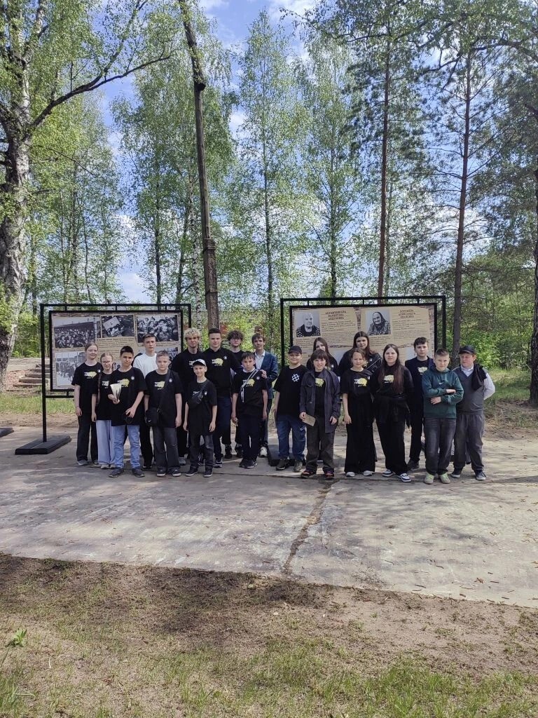 Научные волонтёры проекта «Точки памяти. Дулаг-142» провели полевые работы на территории бывшего пересыльного лагеря